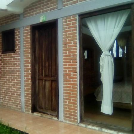 ホテルCabanas Entrada A La Sierra Zacapoaxtla エクステリア 写真